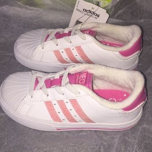 Adidas toddler size 10US